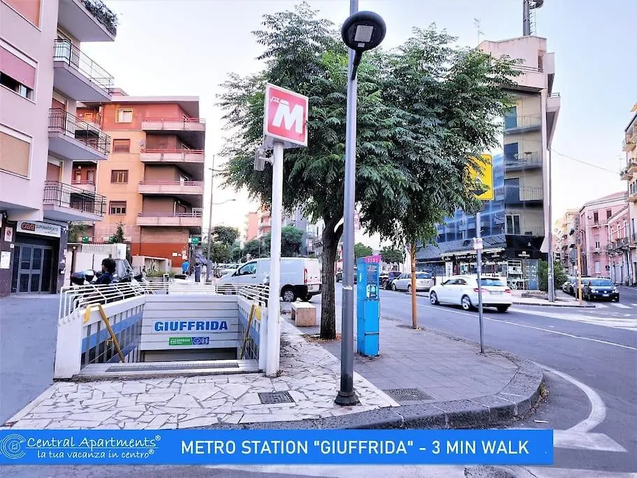 Central Apartments Mezzanine - 1 Min To Via Etnea Catania