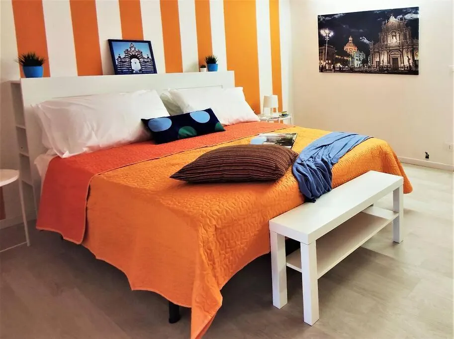 Central Apartments Mezzanine - 1 Min To Via Etnea Catania